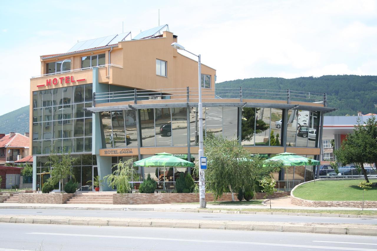 Dream Hotel Sliven Exterior photo